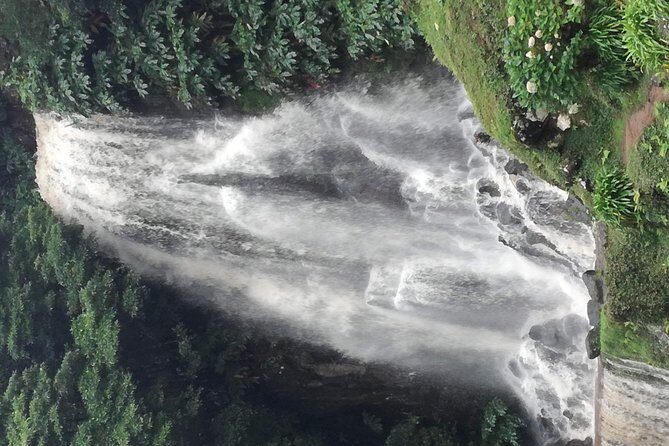 Lagoa do Fogo and Nordeste with lunch included 89.00 per person - Key Points