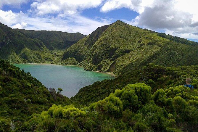 Lagoa do Fogo Trail Full-Day Walking Tour with Lunch - A Deep Dive into the Lagoa do Fogo Trail Full-Day Tour