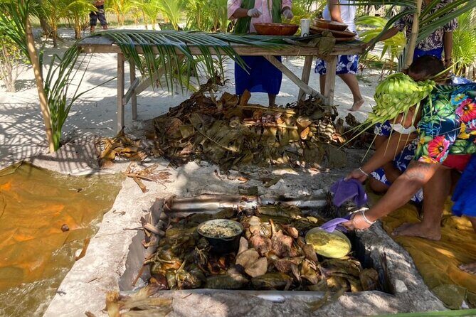 Lagoon Snorkeling Tour with Tahitian Oven Lunch in Bora Bora - Practical Details and Considerations