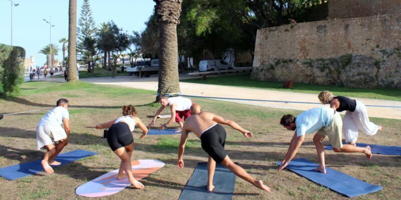 Lagos: Slacklining Made Easy | Yoga & Slacklining - Key Points