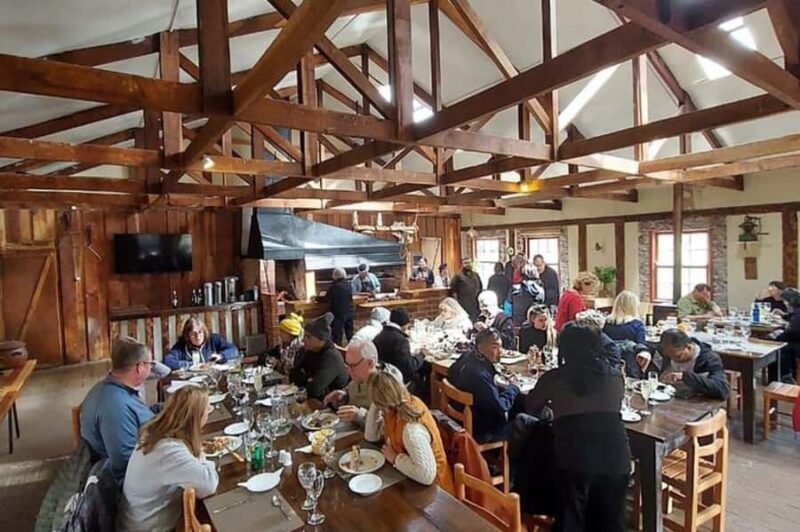 Laguna Blanca: Estancia Tour with Lamb Lunch - Key Points