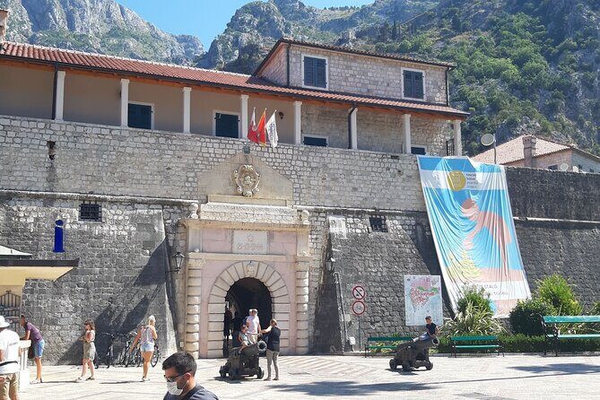 Laizy Wednesdays Tour to Montenegro - An In-Depth Look at the Itinerary