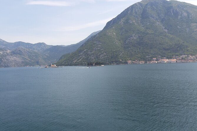 Laizy Wednesdays Tour to Montenegro - Authenticity & Guide Expertise