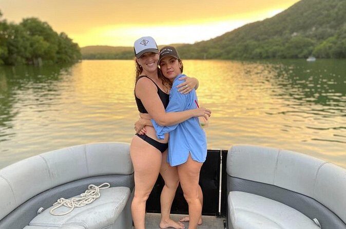 Lake Austin Boat Cruise 1.5 Hour Scenic Tour BYOB Per Person - Analyzing the Value