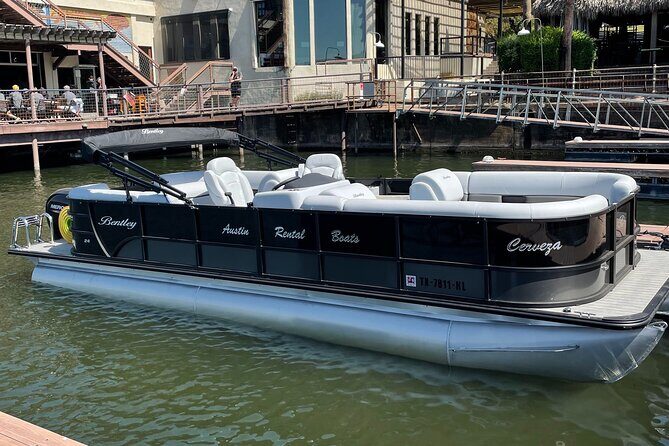 Lake Austin Sunset Boat Cruise  1 - Hour Scenic Tour BYOB - Exploring Austin from the Water: What to Expect