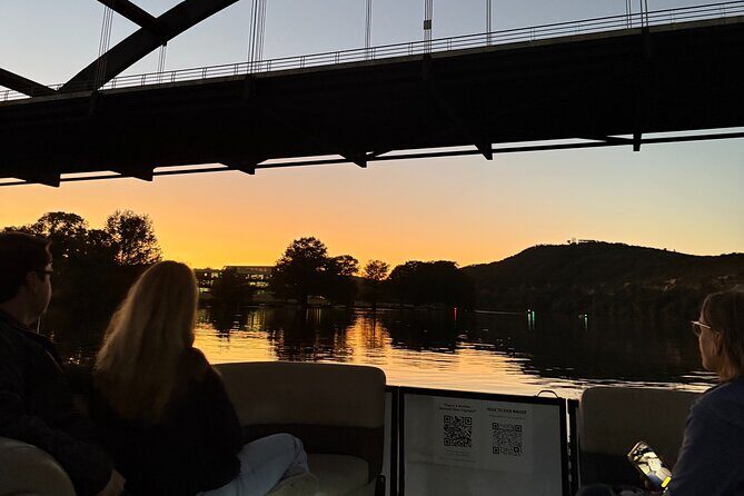 Lake Austin Sunset Boat Ride - Key Points