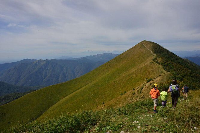 Lake Como trekking private guided tour, from Milan or Como - Frequently Asked Questions