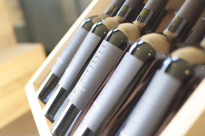 Lake Country Scenic Sip Wine Tour - 5 wineries on the tour - A Deep Dive into the Lake Country Scenic Sip Wine Tour