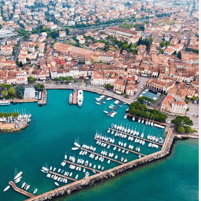Lake Garda: between Sirmione and Desenzano del Garda - Transportation and Logistics