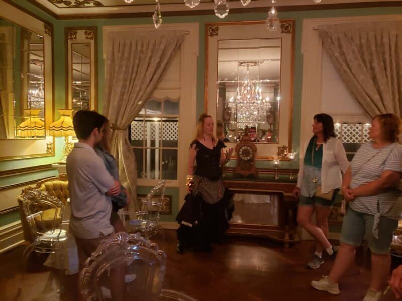 Lake Geneva Ghost Walk - FAQs about the Lake Geneva Ghost Walk