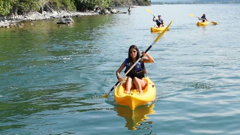 Lake Iseo: Baia del Bogn Kayak Tour - What the Tour Looks Like