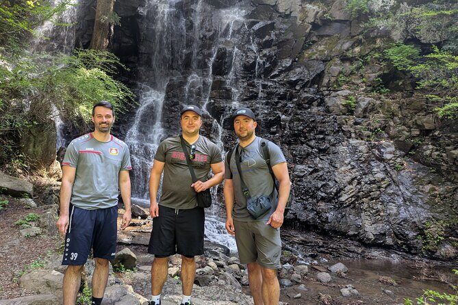 Lake Kawaguchi Private Hiking Tour with local guide - Key Points