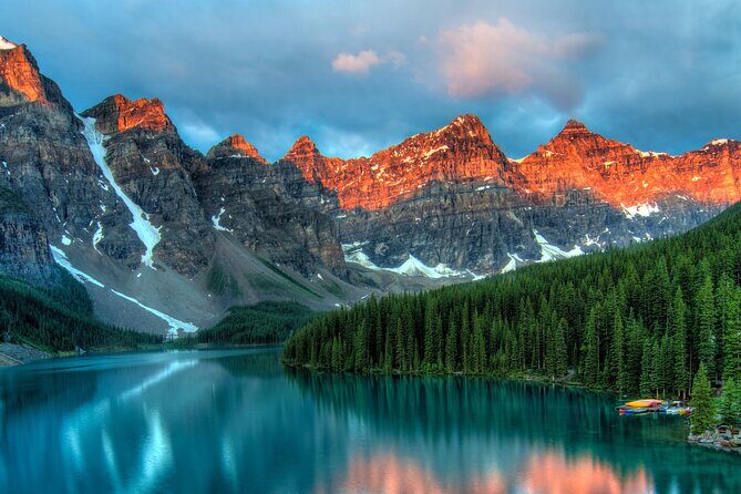 Lake Louise and Moraine Lake Golden Hour Tour - Key Points