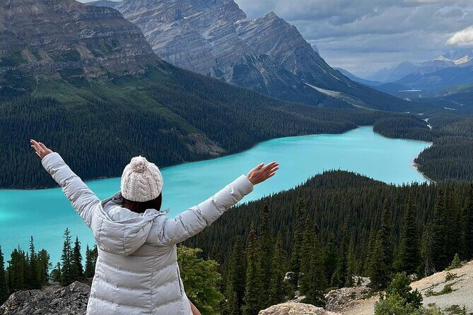 Lake Louise Emerald Lake &Peyto Lake 3 lakes tour from Canmore - Experience the Best of Alberta’s Iconic Lakes with the Canmore to Three Lakes Tour