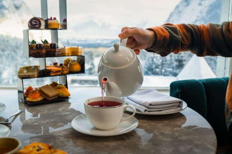Lake Louise, Johnston Canyon, Lake Minnewanka, Banff Town - Key Points
