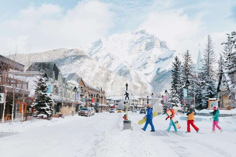 Lake Louise, Johnston Canyon, Lake Minnewanka, Banff Town - Exploring Banff in a Single Day: What to Expect