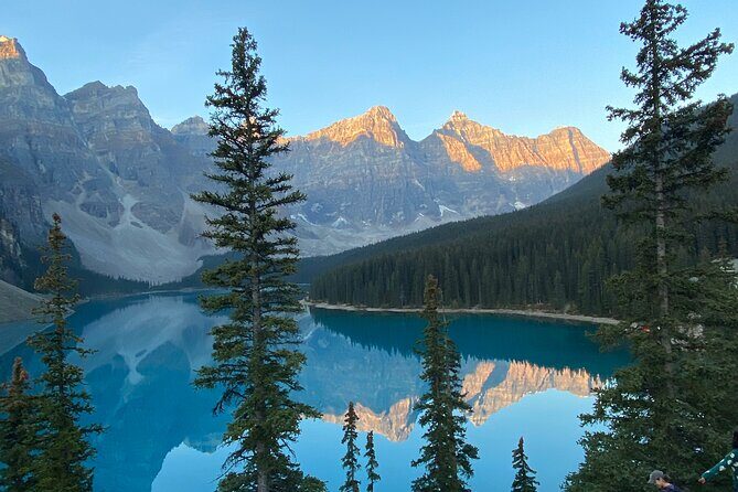 Lake Louise, Moraine, Emerald Lakes, Banff from YYC,Canmore,Banff - Frequently Asked Questions