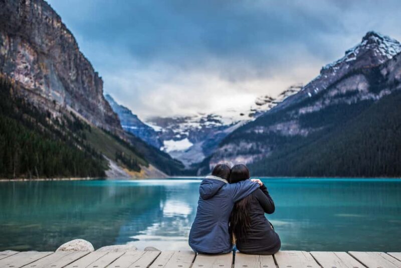 Lake Louise, Moraine Lake: English & Spanish Day Trip - A Deep Dive into the Canadian Rockies Day Trip