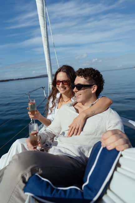 Lake Macquarie: luxury sunset small group yacht cruise - A Close Look at the Experience