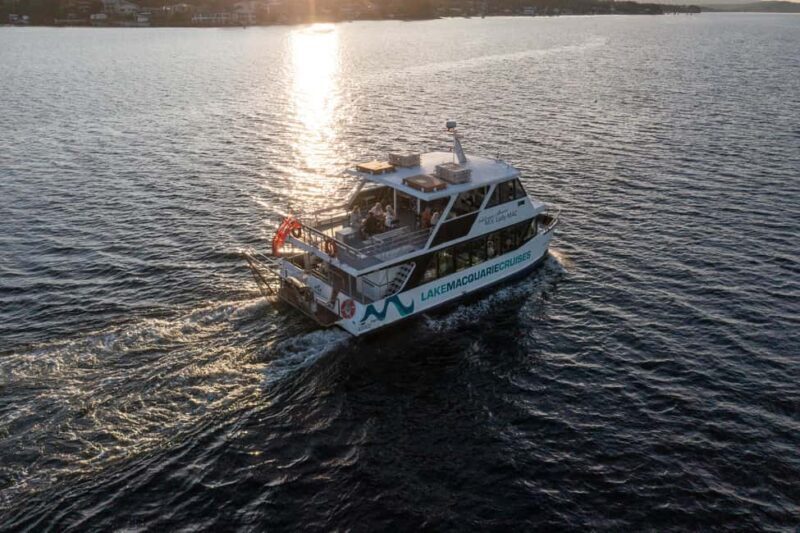 Lake Macquarie: Sunset Dinner Cruise with BBQ - Key Points