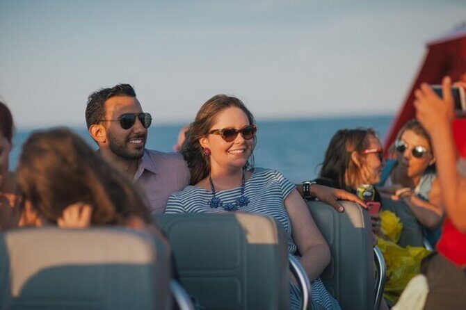 Lake Michigan 30-Minute Speedboat Ride - FAQ