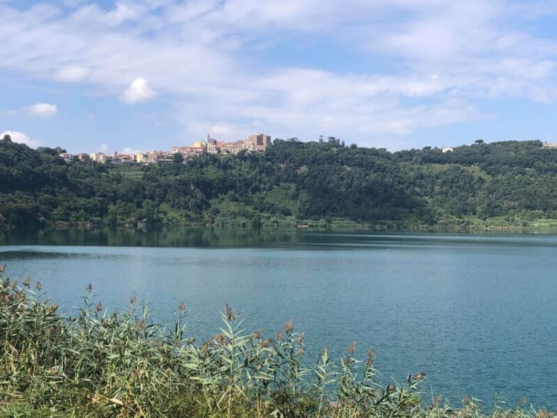 Lake Nemi: SUP Tour with Aperitif at the Lake - Key Points