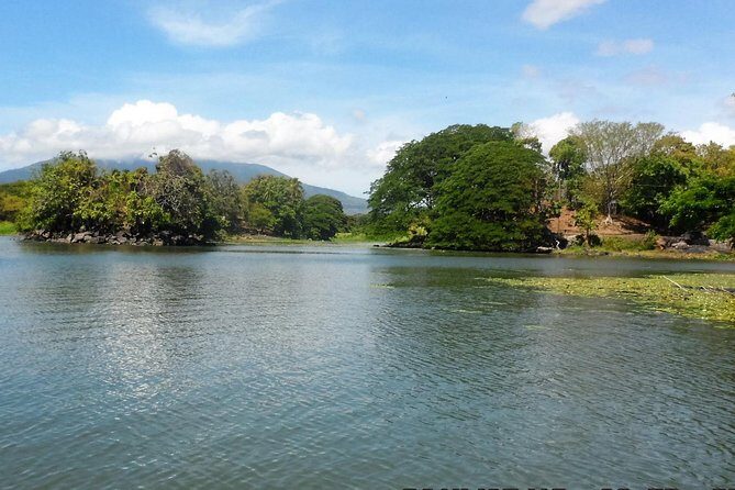 Lake Nicaragua Kayak Tour - FAQs