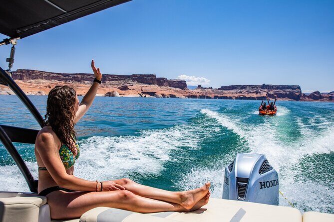 Lake Powell Powerboat Rental Explore at Your Own Pace - An In-Depth Look at the Powerboat Rental Experience