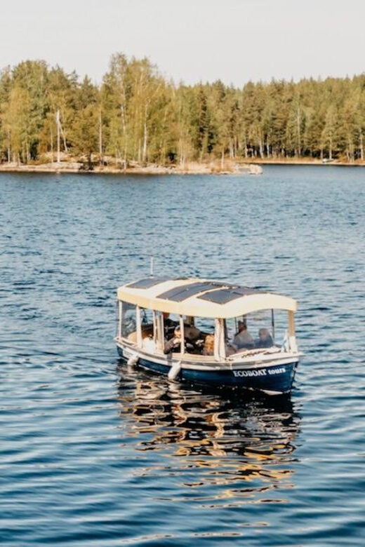 Lake Saimaa story cruise by Ecoboat in Puumala - Authenticity and Value