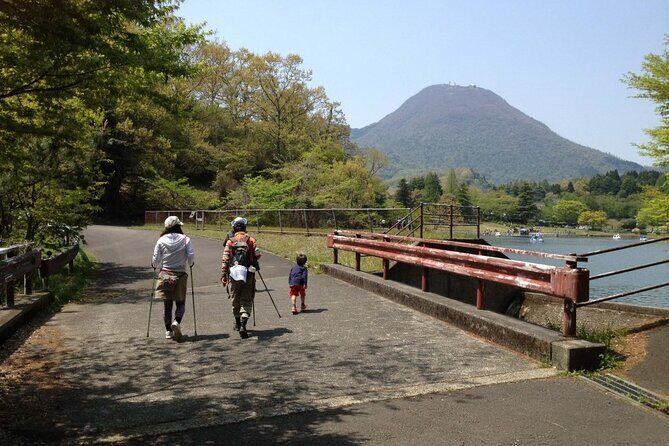 Lake Shidaka and Lake Kagurame Nordic Walking Tour - FAQ