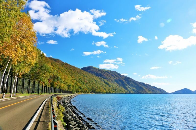 Lake Toya Fireworks & Mt. Yotei Full-Day Tour with Transfer - Who should book this Hokkaido day trip?