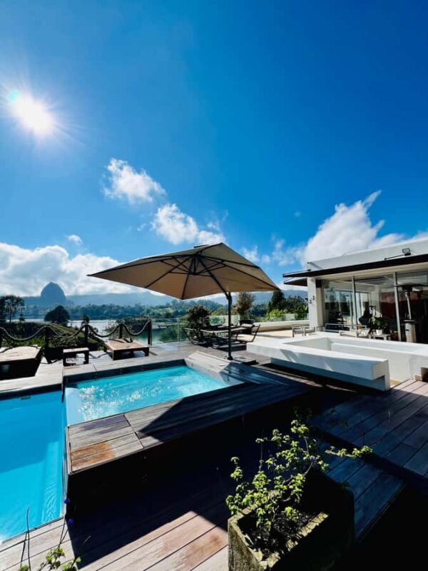 LAKE VILLA SUNNY DAY IN EL PEÑOL. BARBECUE, WINE WITH FAMILY OR FRIENDS - The Itinerary: What You Can Expect