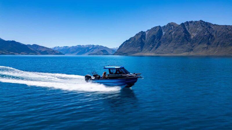 Lake Wnaka: 3 hour Fishing Adventure by Boat - Key Points