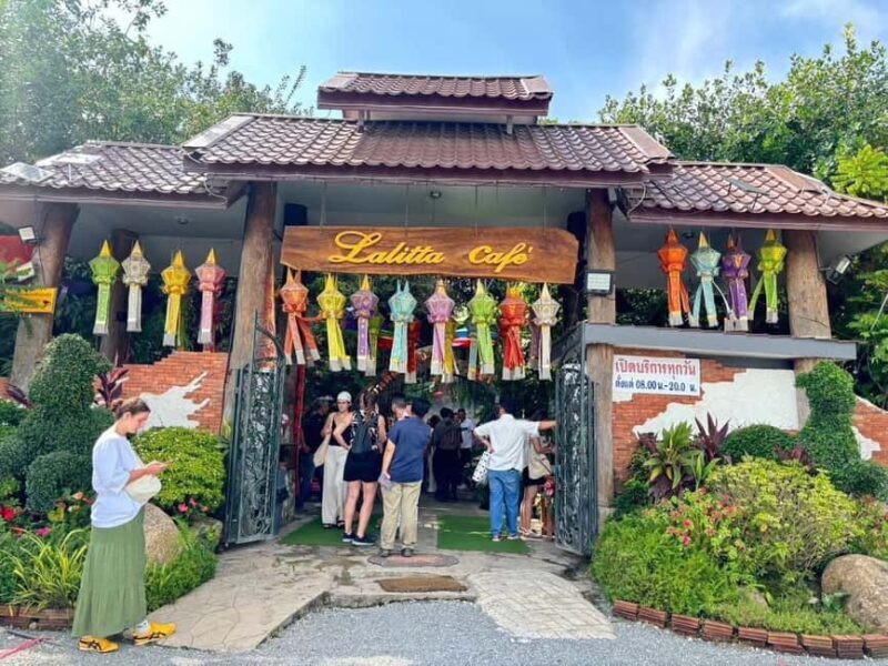Lalita Cafe & Chiang Rai Temple(White+Blue) from Chiangmai - Practicalities and What to Expect