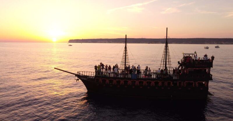 Lampedusa: Sunset Dolphin Sighting on a Pirate Ship - Lampedusa: Sunset Dolphin Sighting on a Pirate Ship – An Authentic Marine Adventure