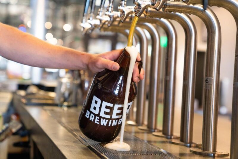 Lancaster: Downtown History and Craft Beer Walk - A Practical Look at Lancaster’s Downtown History and Craft Beer Walk