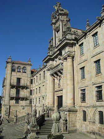 Land of Legends and Meigas Tour - Experience the Magic of Santiago de Compostela at Night with the Land of Legends and Meigas Tour