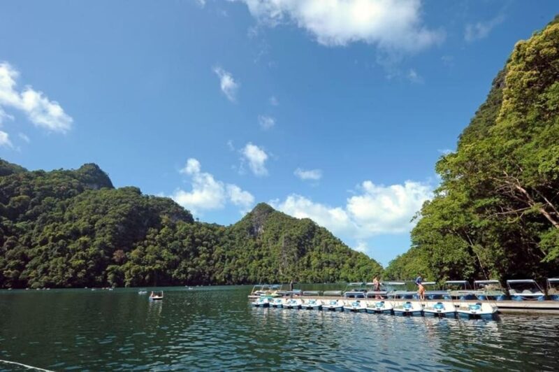 Langkawi: Island Hopping Shared Boat Tour - Who Should Consider This Tour?