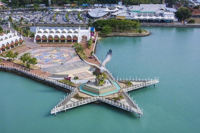 Langkawi Private Guided Tour - Top Highlights In a Day - Exploring Langkawi’s Natural Beauty and Culture