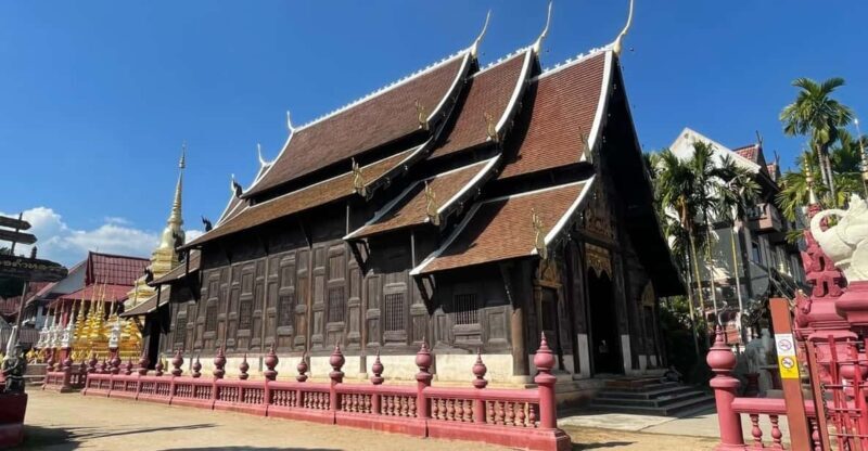 Lanna Heritage Walking Tour: A Journey Through History - Practical Details and What They Mean for You