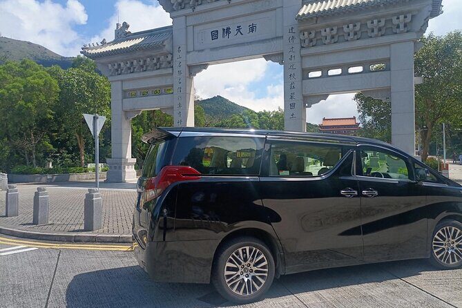 Lantau Island and Giant Buddha Cable Car Group Tour with Hotel Pickup in Hong Kong Island - What Makes This Tour Stand Out?