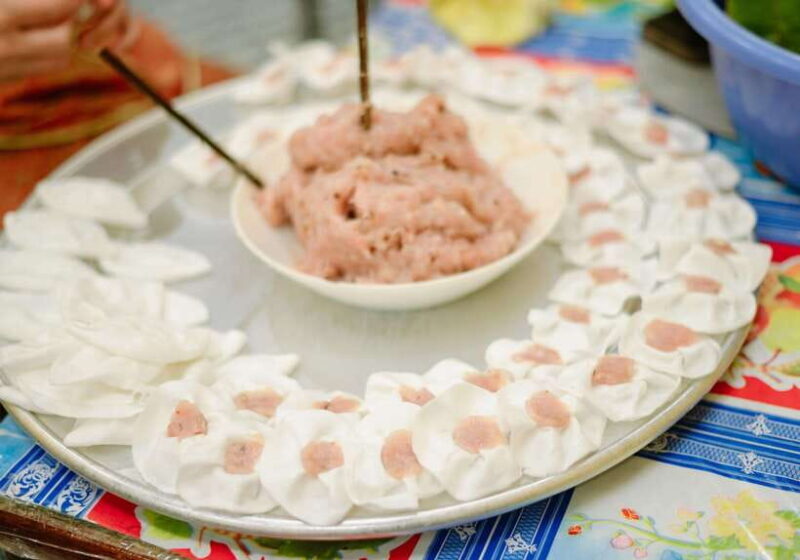 Lantern Boat Trip & Walking local food Tour - Final Thoughts