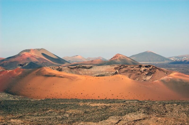 Lanzarote: Guided Day Trip to Timanfaya Park & Lago Verde - Exploring Lanzarote’s Geothermal Marvels and Natural Beauty