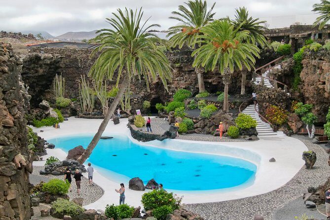 Lanzarote Highlights. Private Tour with Pickup (price per vehicle, not p.p.) - Exploring Lanzarote’s Top Sights