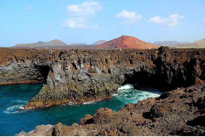 Lanzarote Highlights. Private Tour with Pickup (price per vehicle, not p.p.) - Final Thoughts