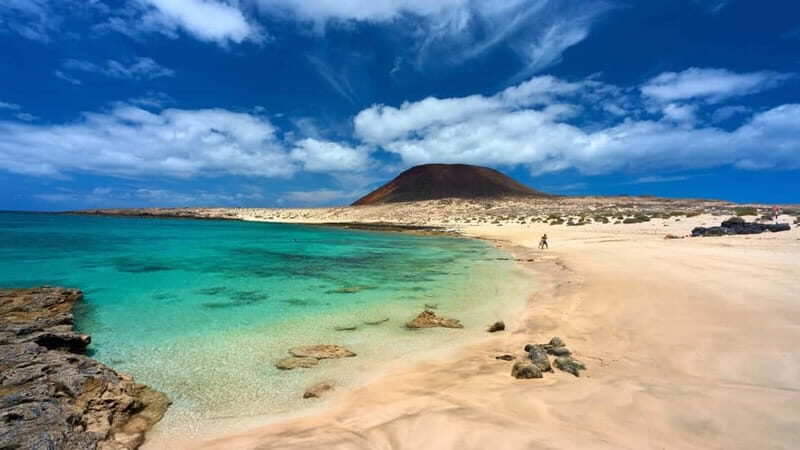 Lanzarote: La Graciosa Complete Jeep Tour with Beach Time - The Sum Up: Who Should Consider This Tour?