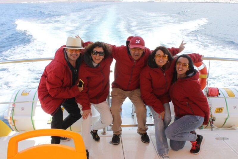 Lanzarote: Lobos Island Half-Day Dolphin Watching Trip - FAQ