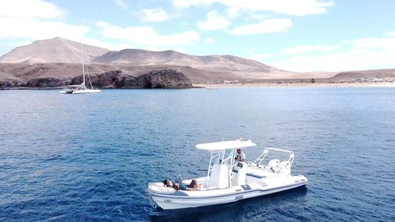 Lanzarote: Private boat Trip 2:30h - The Value of a Private Experience