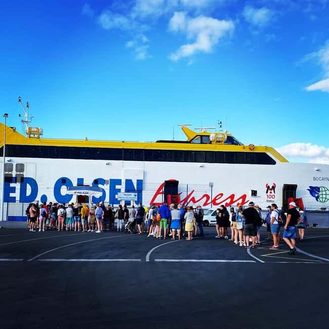 Lanzarote Shopping from Caleta de Fuste (Fuerteventura) - A Detailed Look at the Experience