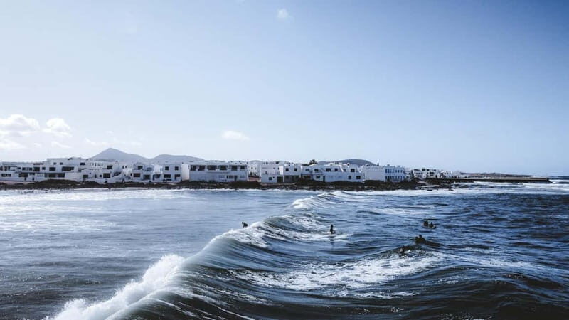 Lanzarote's First Surf School - 2-hour or 4-hour classes - Location and Setting